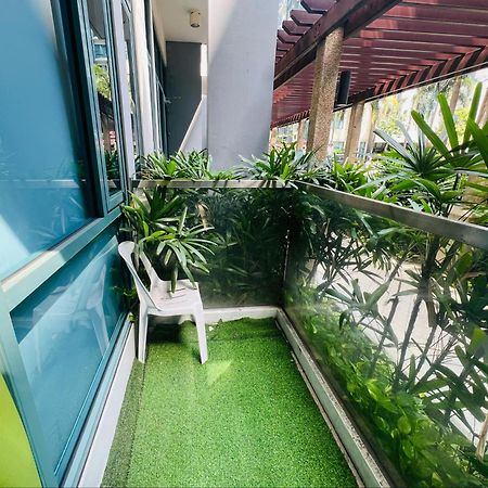 פאסאי One Palm Tree Villas Condominium - Studio 2Nd Fl With Balcony - Across Terminal 3 Airport מראה חיצוני תמונה