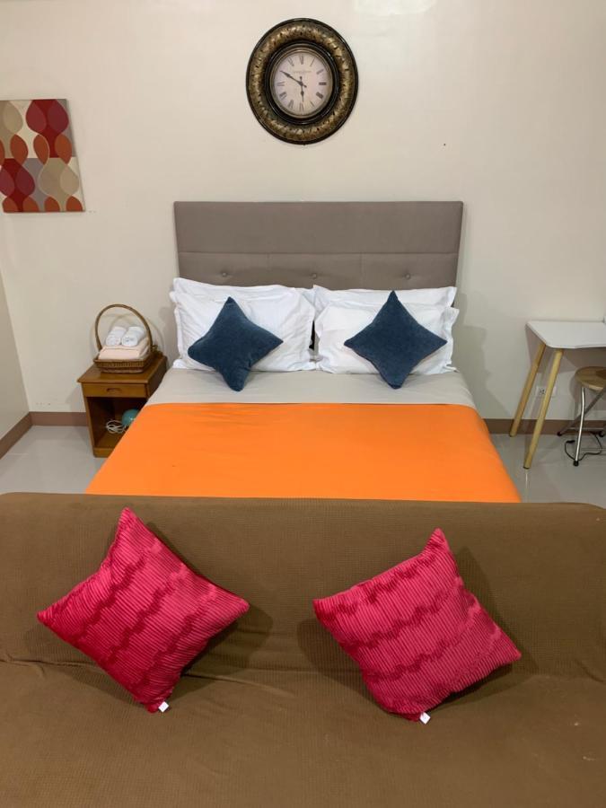 פאסאי One Palm Tree Villas Condominium - Studio 2Nd Fl With Balcony - Across Terminal 3 Airport מראה חיצוני תמונה