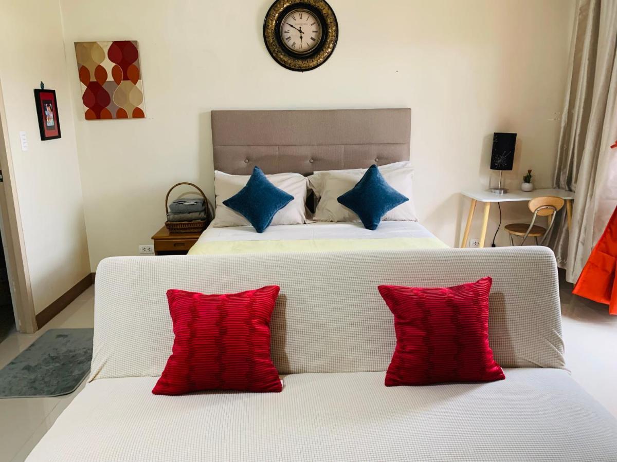 פאסאי One Palm Tree Villas Condominium - Studio 2Nd Fl With Balcony - Across Terminal 3 Airport מראה חיצוני תמונה