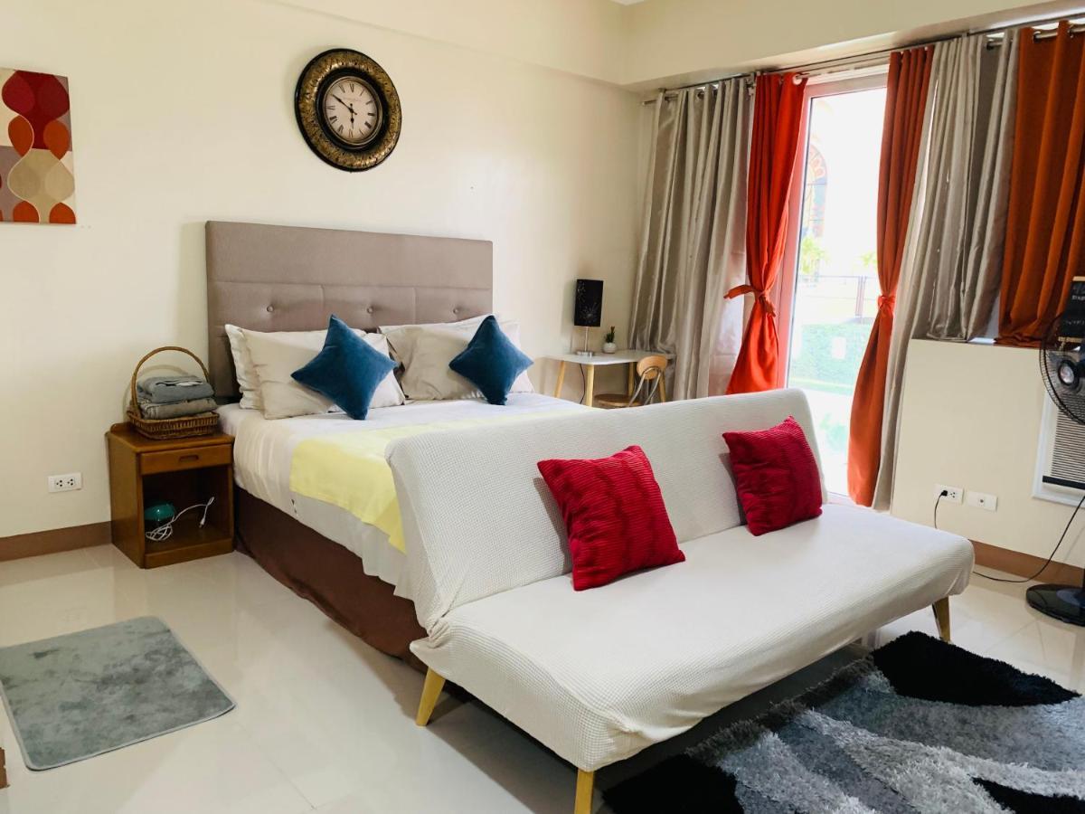 פאסאי One Palm Tree Villas Condominium - Studio 2Nd Fl With Balcony - Across Terminal 3 Airport מראה חיצוני תמונה